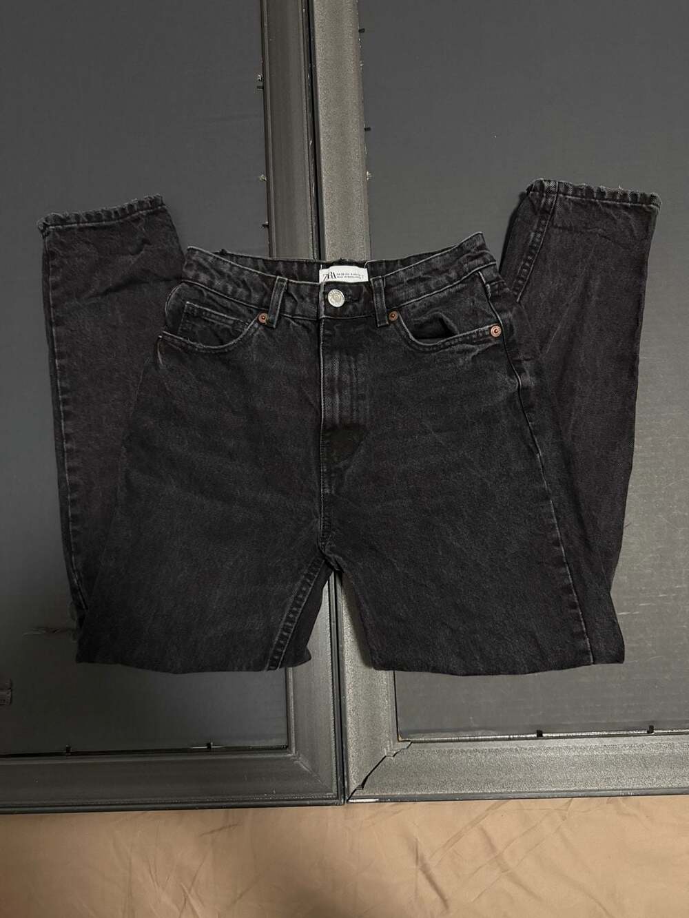 Zara High-Rise Distressed Black Straight Leg Jeans